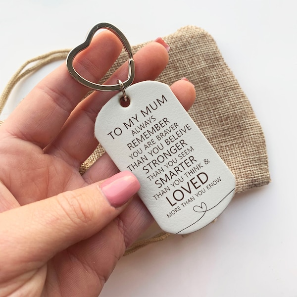 Mum Gift, Engraved Leather Keyring / Keychain for Mum, Mum Present, Mothers Day Gift Idea, Mummy Keychain