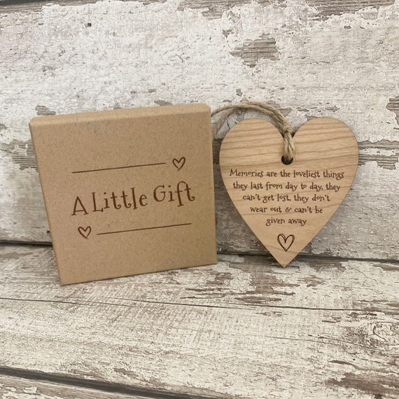 Mother's Day Gifts - Wooden Heart Plaque, Personalized Wooden Heart Sign with Proverbs, Mother-in-Law's Birthday Thanksgiving Christmas Gift, Size