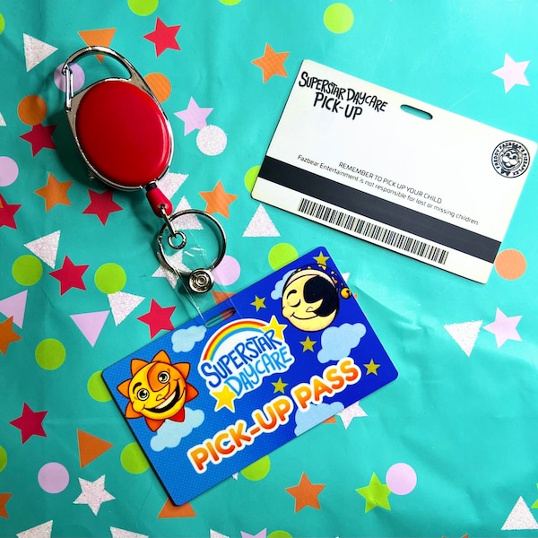 Five Nights at Freddy’s Superstar Daycare Pick-Up Pass - FNAF Badge, Cosplay Props, Game Replica, Sundrop, Moondrop, FNAF Fandom, Novelty