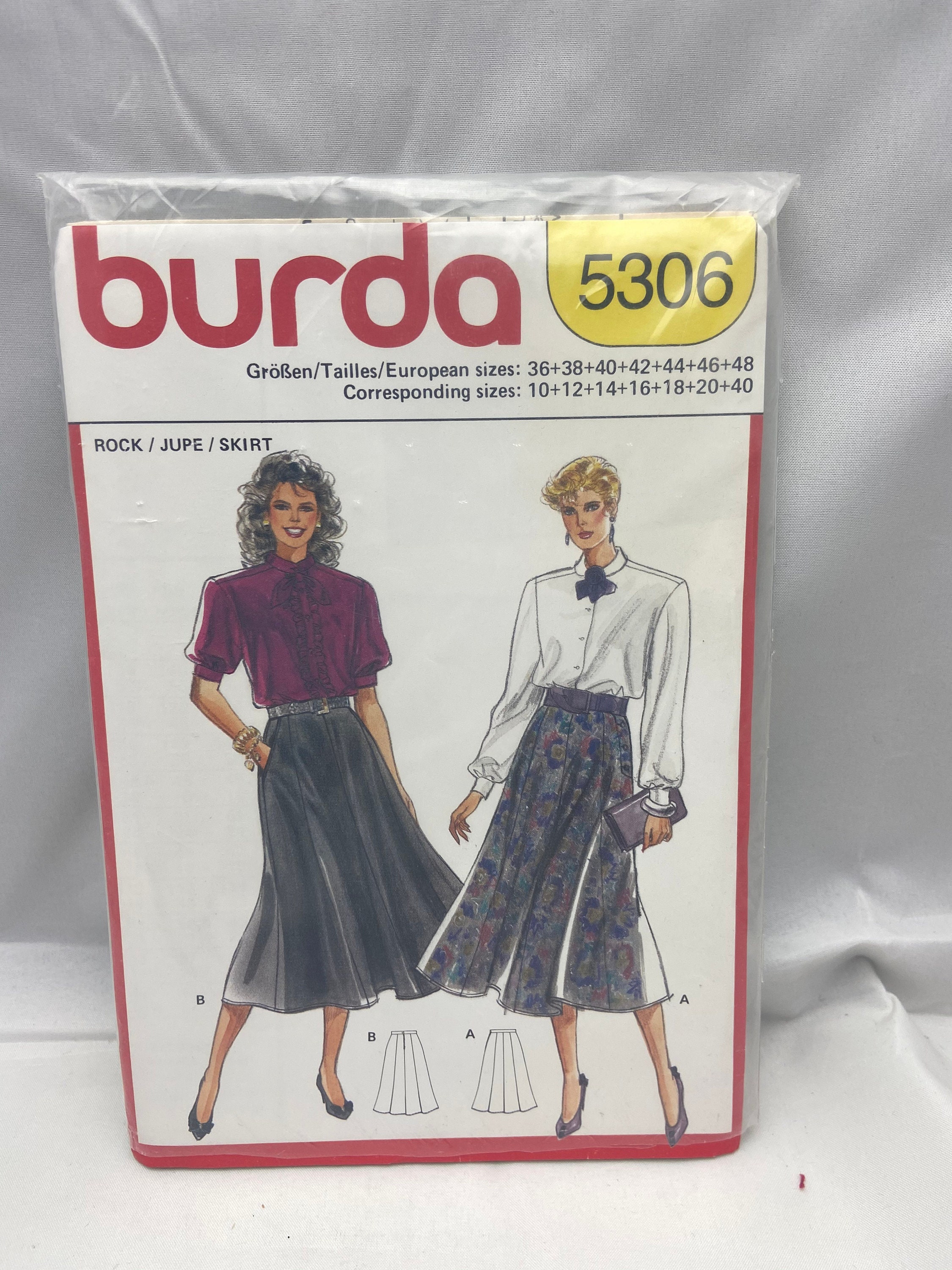 flared skirt vertaling