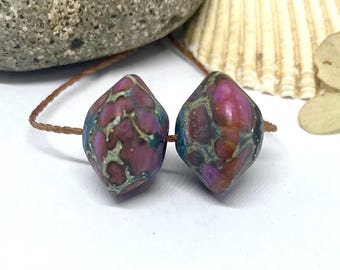 Cuentas de vidrio bicónicas hechas a mano, lámina de plata y cobre rosa, 12 x 18 mm