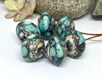 Lampwork Rustic Set of 6 Glossy Green/Copper Ivory speckled Bicone Beads
