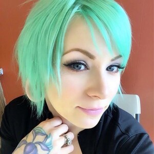 Pastel Mint Green Hair Dye image 4