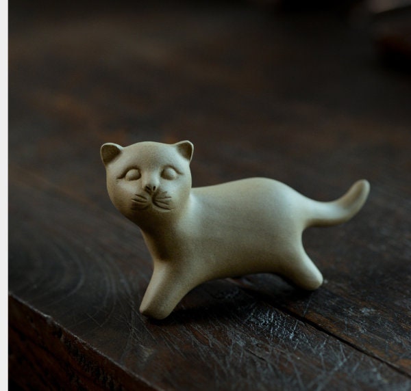 chinese Yixing Zisha pottery tea pet cat 