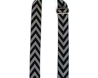 Ziggy Strap in Black and White