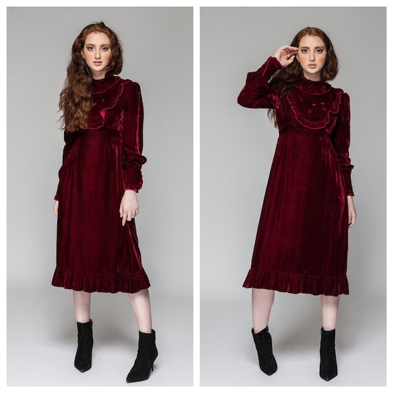 Velvet Opulence /Velvet Dress / Victorian Dress/ V