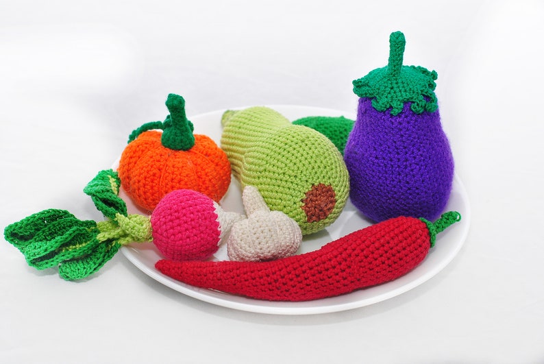 Crochet eggplant pattern, crochet zucchini pattern, crochet radish pattern, crochet chili pepper, crochet garlic pattern, crochet pumpkin pattern