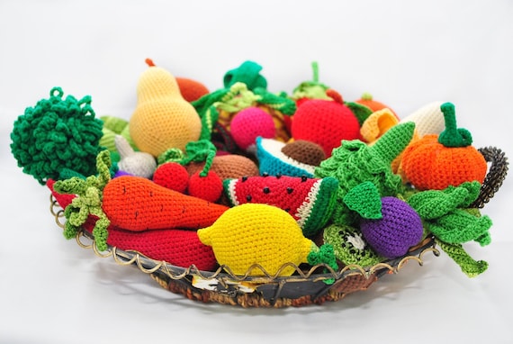 Amigurumi Pattern. 35 Crochet Play Food Patterns. Crochet Pattern Book. Crochet Toy Pattern. Crochet Fruit. Crochet Vegetable.