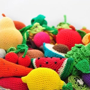 Crochet fruit and vegetables pattern, crochet play food pattern