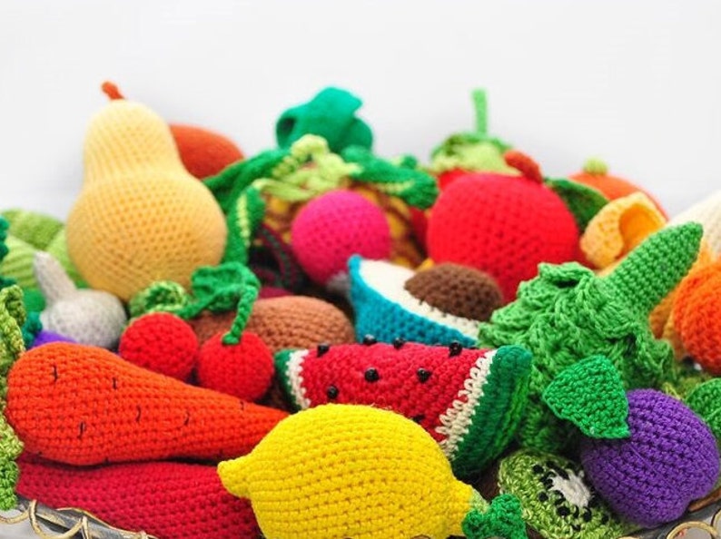 Crochet fruit and vegetables pattern, crochet play food pattern