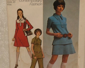 Modèle Simplicity 8912, robe ou tunique, minijupe et pantalon taille 8 non coupé, vintage des années 1970