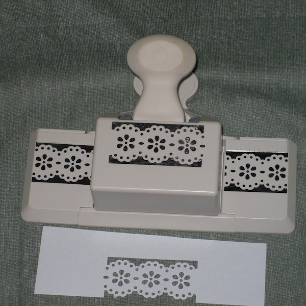 Double Edge Paper Punch Doily Lace Trim by Martha Stewart