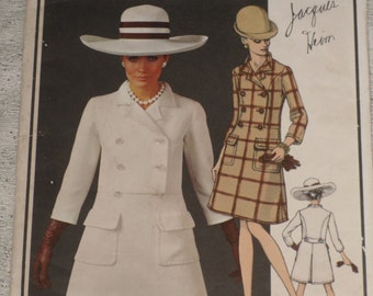 Vogue Paris Original Pattern 1859 Misses' One Piece Coat Dress Designer Jacques Heim Size 12 Bust 34 Uncut 1960's