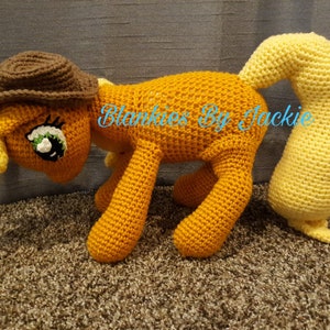 Cowgirl pony - Applejack - mlp - horse