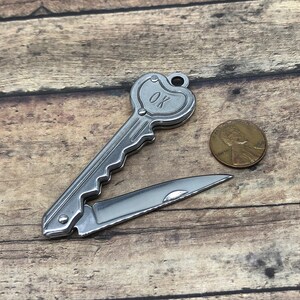 1pc Pocket Knife Charm 1 Miniature Knives Tiny Retro Design Knife Pendant Love Hearts + Fish