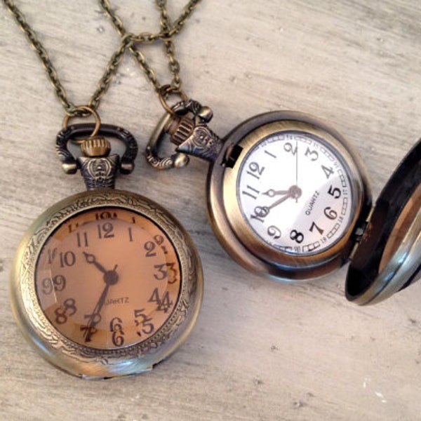 Large Vintage Style Pocket Watch Necklace Coffee Glass Jewel Door Vintage Style Pocketwatch Necklace Bronze CHAIN & BATTERY INCLUDED (223)