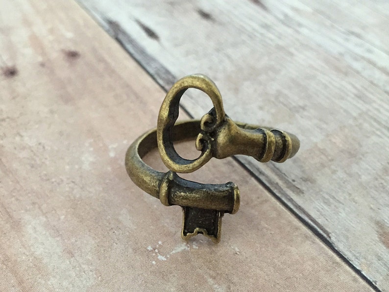 Skeleton Key Ring Antique Bronze Vintage Adjustable Jewelry Etsy