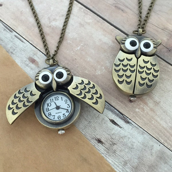 Collier montre en bronze avec hibou ouvrant des ailes, petit hibou des bois, collier montre de poche avec pendentif, chaîne, chaîne et batterie incluses (155)