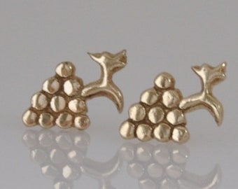 14k Gold Tiny Earring, Small Grapes Stud Earring, Solid Gold Post Earring, Gold Small Earrings, Earring Gift For Daughter, Gold Earring