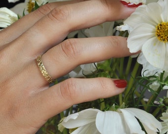 14k Gold Wedding Band , Thin Gold Band , Engraved Solid Gold Ring , Delicate Art Deco Style , Unique Wedding Band , 14k Solid Gold Ring