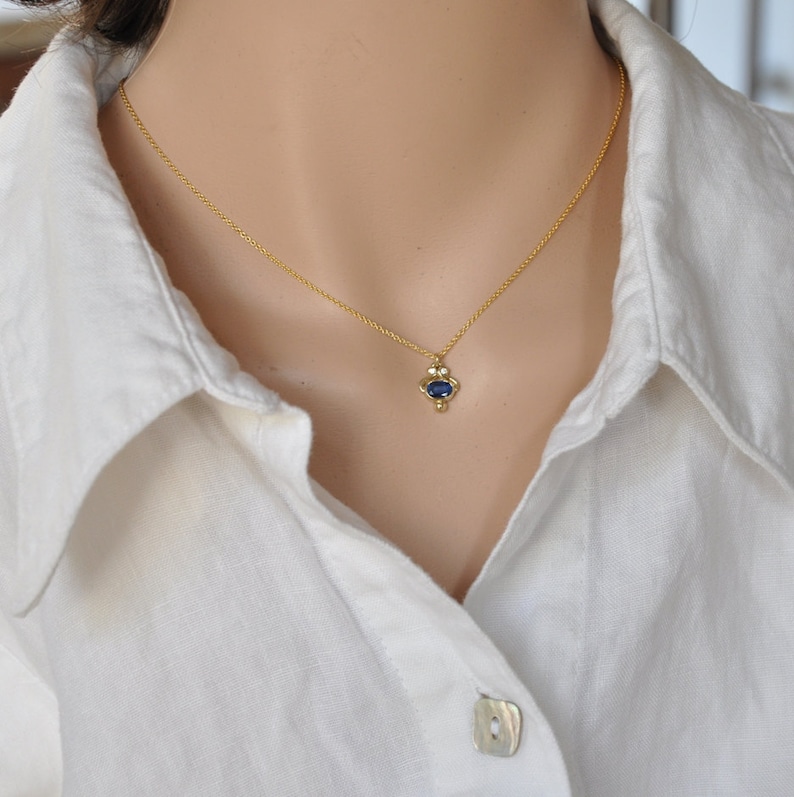 Sapphire & 14k Gold Petite Revival Pendant Necklace