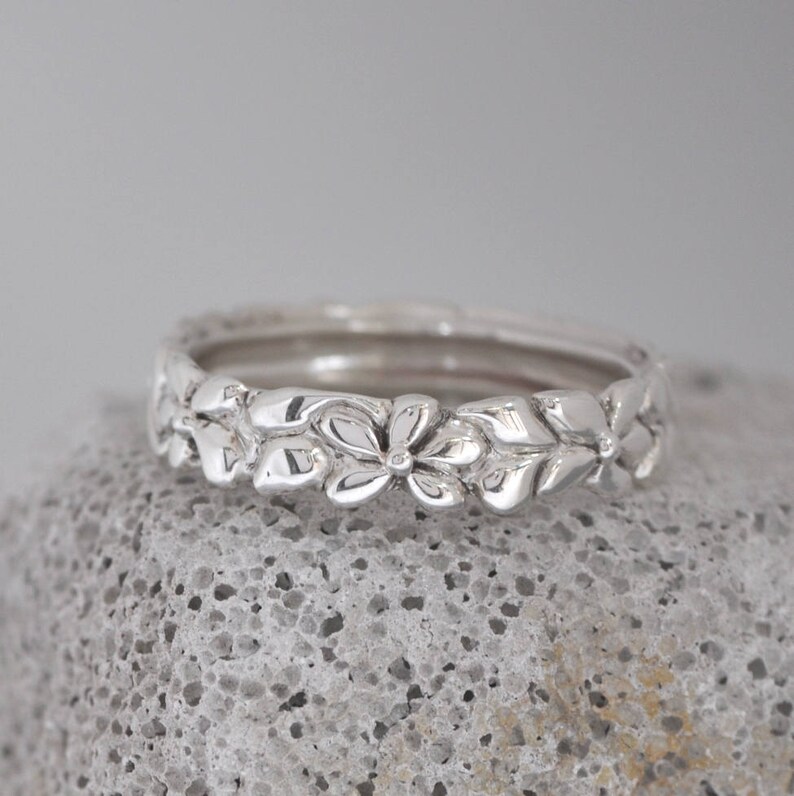 White Gold Wedding Band 14k Gold Flower Wedding Ring Etsy