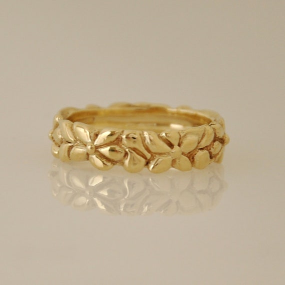 Yellow gold flower ring discount