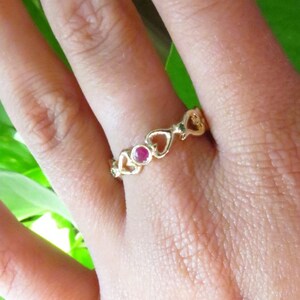 Gold Ruby Ring, Ruby Ring, Ruby Engagement Ring, Unique Engagement Ring, Gold Engagement Ring, Solid Gold Ring, 14k Gold Ring, Gold and Ruby bild 5