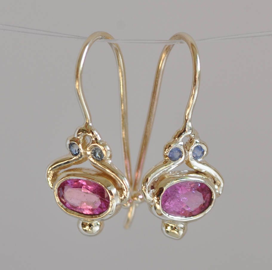 R7 Gold and Pearl Adjustable Drop Necklace and Earrings set 149 main image 1