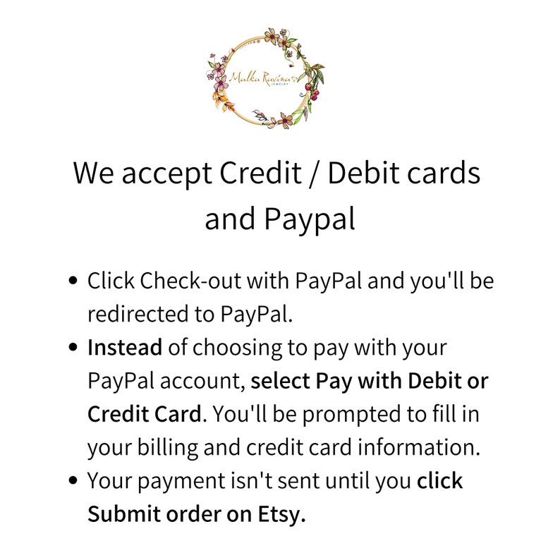 Może przedstawiać: Tekst na białym tle, kt&oacute;ry brzmi: "Akceptujemy karty kredytowe / debetowe i Paypal.  &bull; Kliknij "Zapłać przez Paypal" i zostaniesz przekierowany do Paypal. &bull; Zamiast wybrać płatność za pomocą konta Paypal, wybierz "Zapłać kartą debetową lub kredytową". Zostaniesz poproszony o podanie danych do faktury i karty kredytowej. &bull; Płatność nie zostanie wysłana, dop&oacute;ki nie klikniesz "Wyślij zam&oacute;wienie na Etsy"."