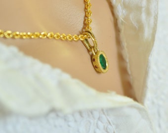 Collana di smeraldi, collana con ciondolo, collana da donna, collana in oro massiccio, ciondolo autentico, collana in oro massiccio 18k, ciondolo di smeraldo da donna