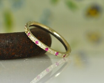 Anillo fino de plata de ley 925: banda apilable de circonita y zafiro rosa