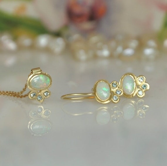 Solid Gold Jewelry Set, 18k Gold Opal Earring, Opal Gold Necklace, Earrings and Necklace Set, Wedding Opal Set, Set for a Bride, Gold Gift