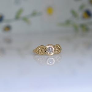 14k Gold Ring, Diamant Gold Ring, Unique Engagement, Solid Gold Ring, Woman Gold Ring Gift, Gold Engraved Ring, Floral Ring With Diamant