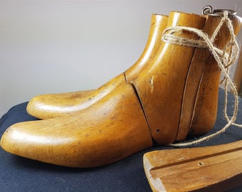 Antique Cobblers Shoe Last Molds Forms Set of 2 Adjustable Sizes for Men or Womens Shoes