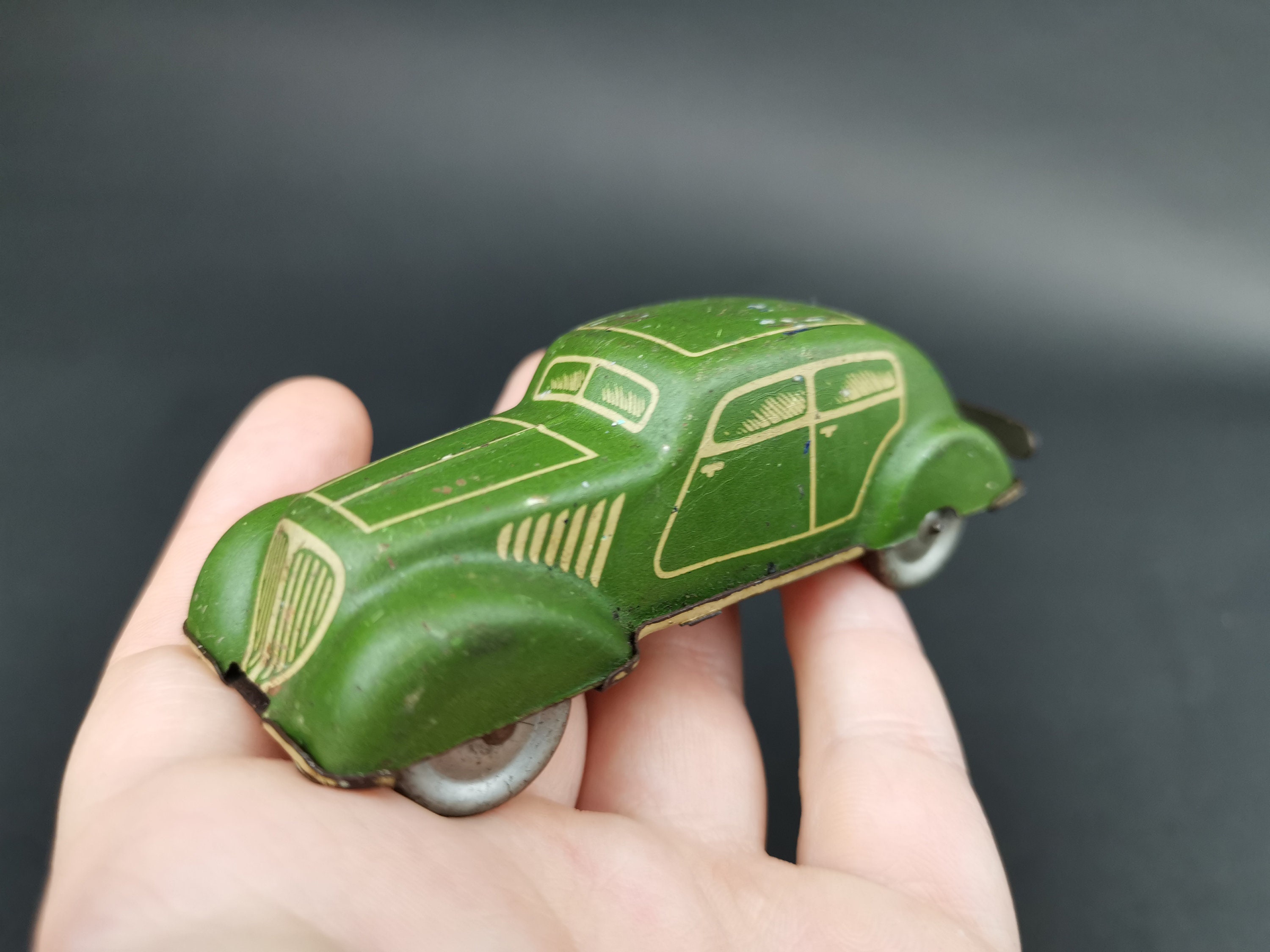 Vintage Uhrwerk Aufziehspielzeug Spielzeugauto mit Original