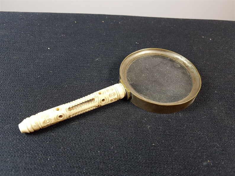 Antique Magnifying Glass Carved Bovine Cow Bone Hand Held Victorian 1800/'s