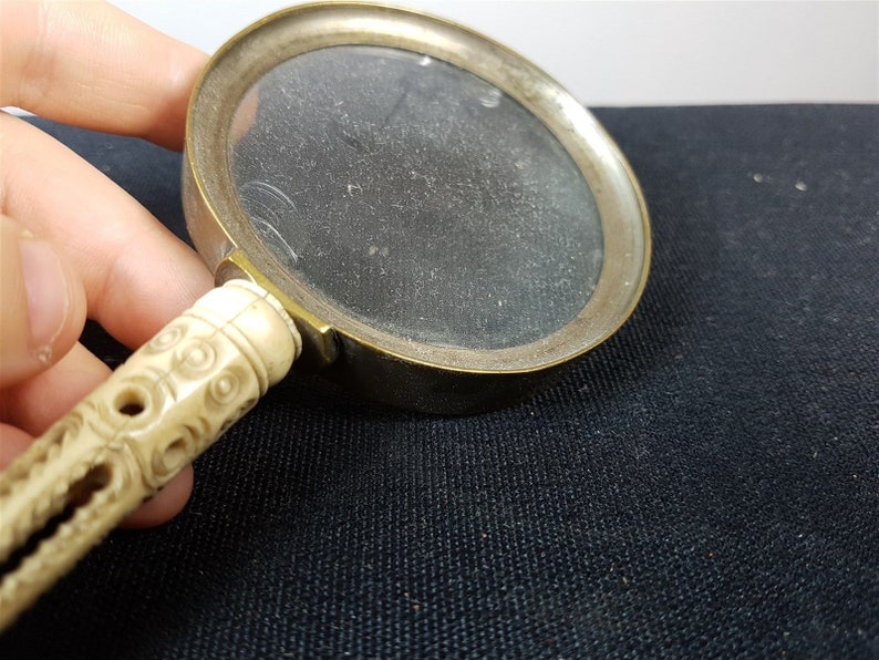Antique Magnifying Glass Carved Bovine Cow Bone Hand Held Victorian 1800/'s