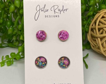Set of 2 Earrings 10mm Round Glass Cabochon stud Original Julie Ryder acrylic painting flowers round Pink 10mm Glitter