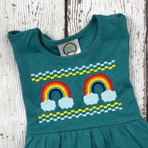 Rainbow Faux Smock - Regenbogen Stickdatei
