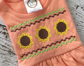 Flower Faux Smock Embroidery - Flower Embroidery - Fall Embroidery