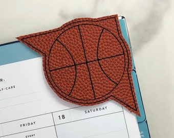 インザフープブックマーク刺繍デザイン - ITH バスケットボールブックマーク刺繍デザイン