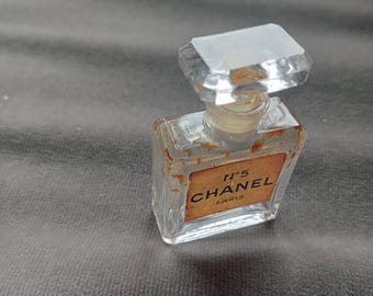 1950 Chanel No. 5 Miniature Perfume Bottle, 2 inch x 1 inch, Ernest Beaux scent