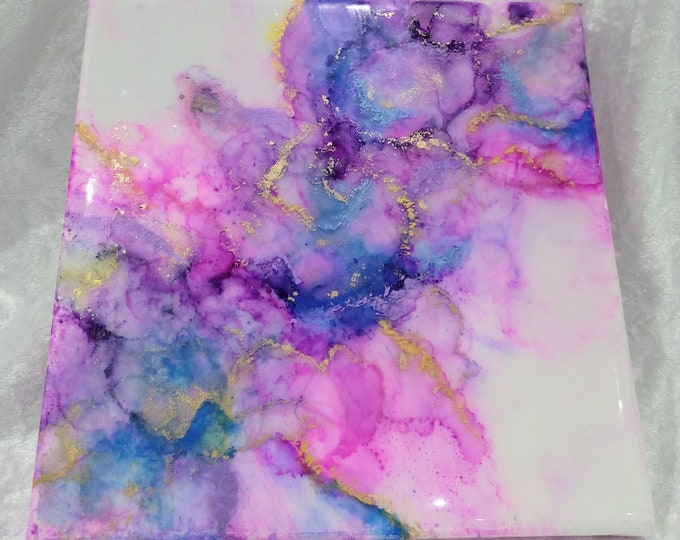 Beautiful abstract contemporary alcohol ink painting