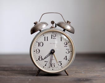 Vintage alarm clock - Jantar soviet clock