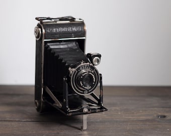 Vintage Kodak No. 1 Junior Folding Camera – 1930s Anastigmat f/6.3 Lens