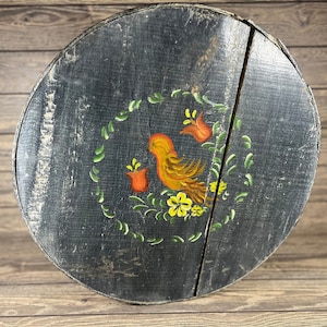 XL 17 5/8&quot; Folk Art Wood Cheese Box Pennsylvania Dutch Tole Painted