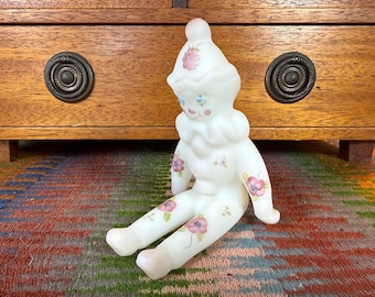 Fenton Romantic Country Berries Satin Glass Sitting Clown