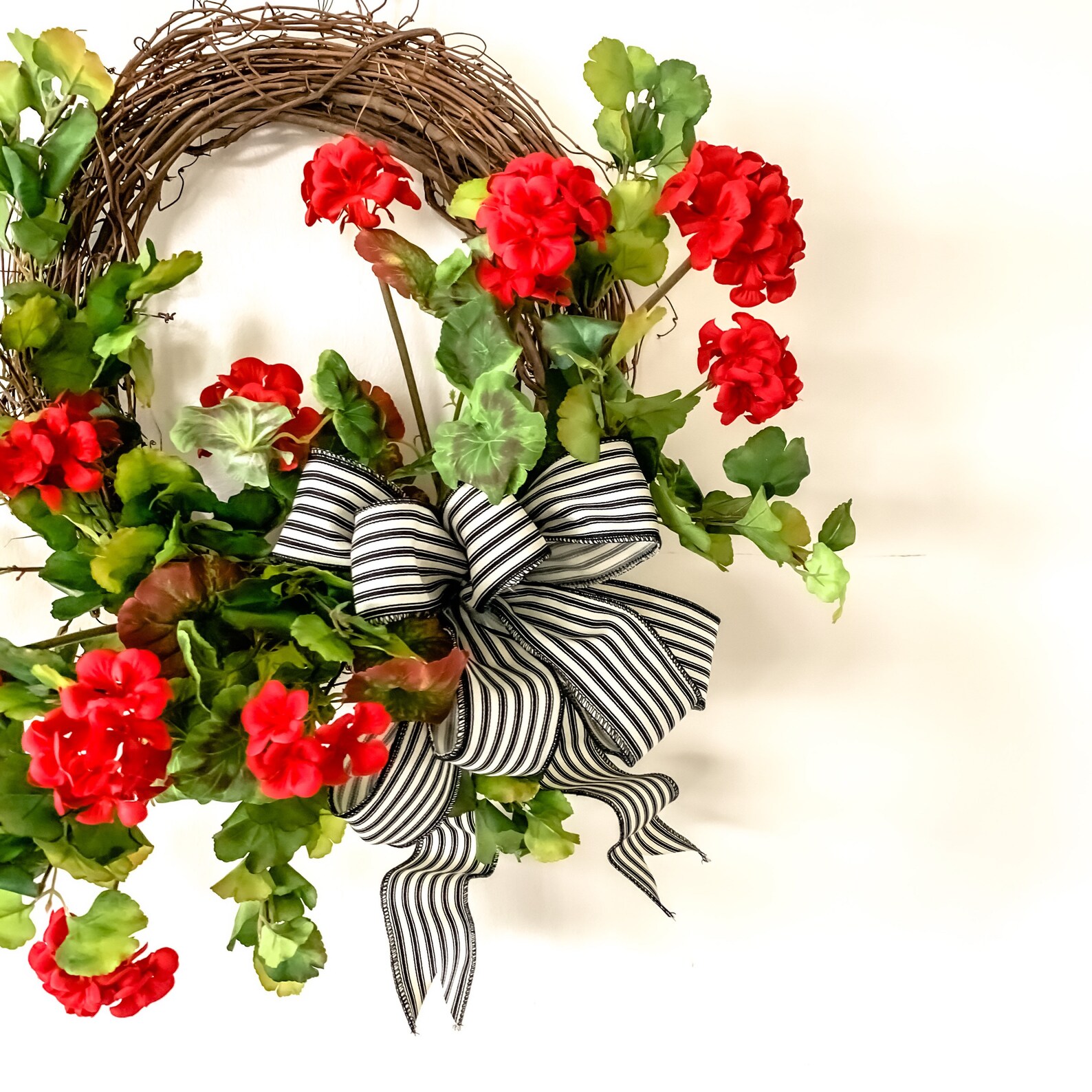 Red Geranium Summer Wreath Front Door Wreath Farmhouse Wreath Etsy