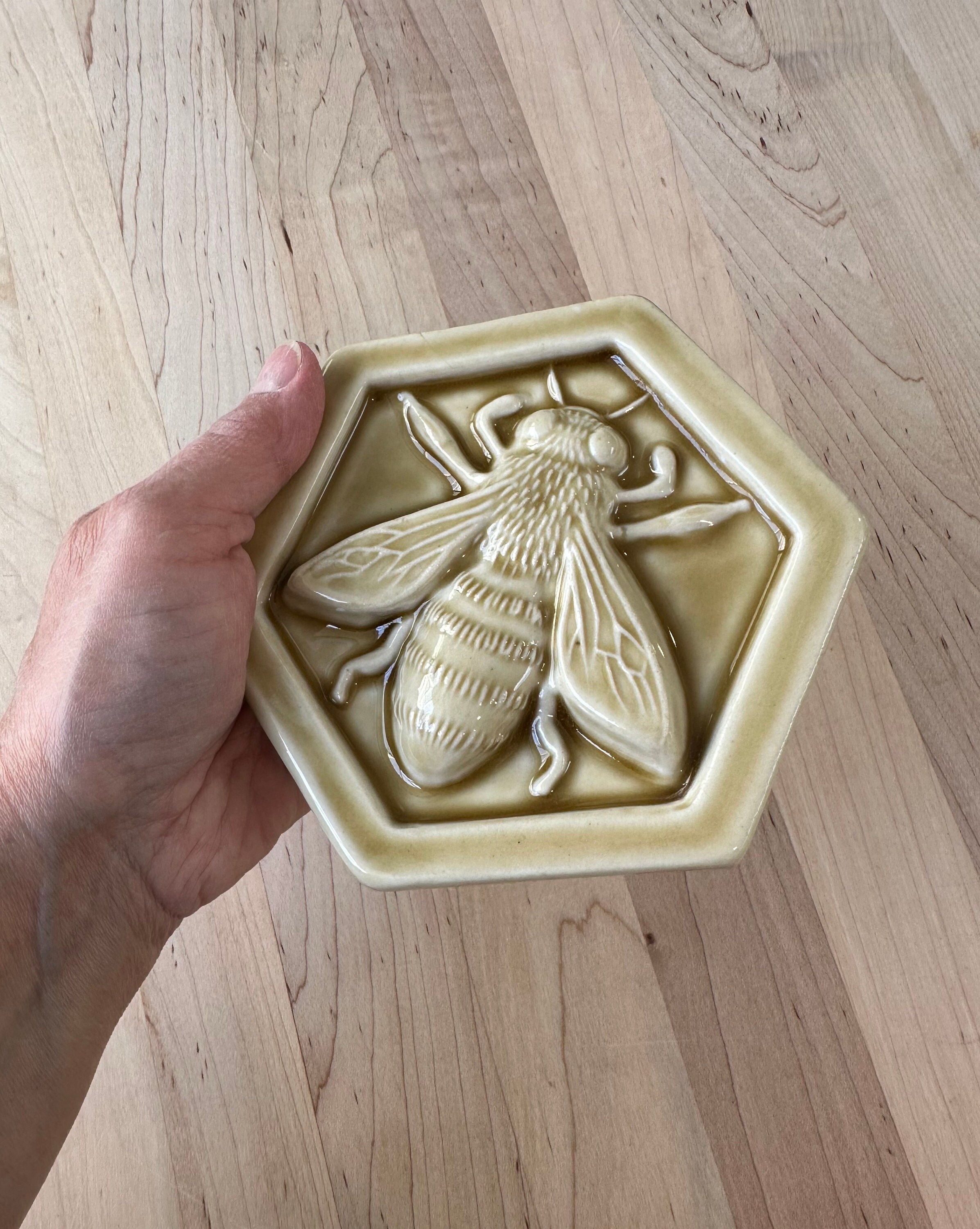 Ceramic Paint Palette / Honey Bee Paint Palette / Ready to Ship